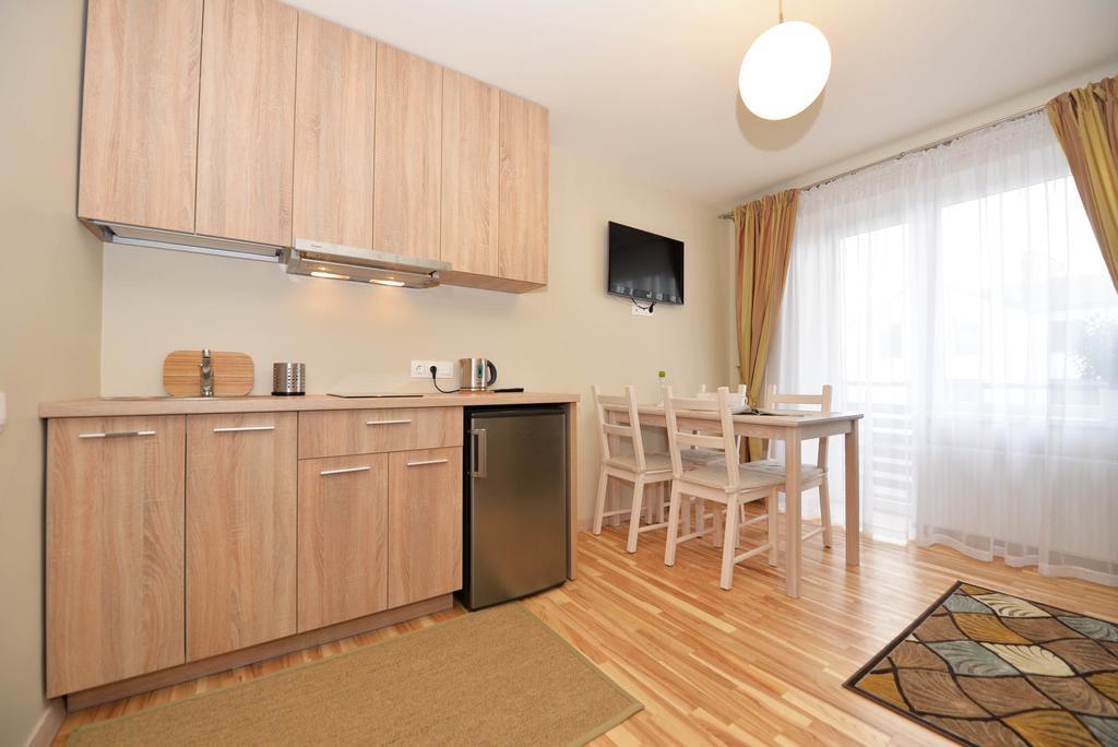 Palangos Vila Apartments Palanga Phòng bức ảnh