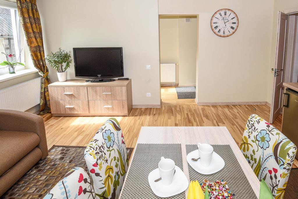 Palangos Vila Apartments Palanga Ngoại thất bức ảnh