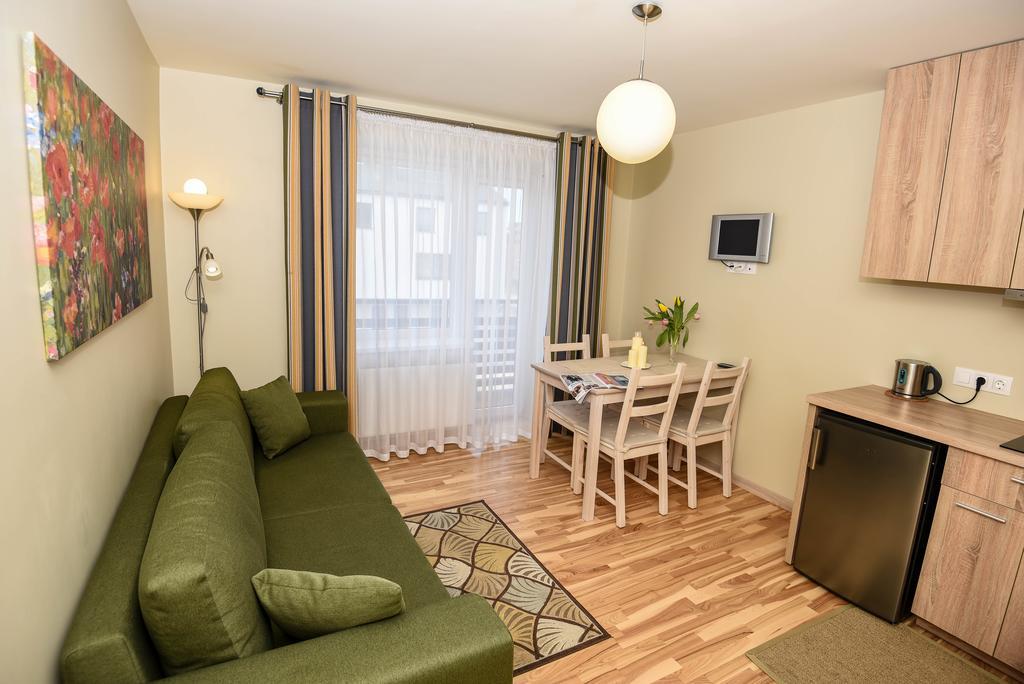 Palangos Vila Apartments Palanga Ngoại thất bức ảnh